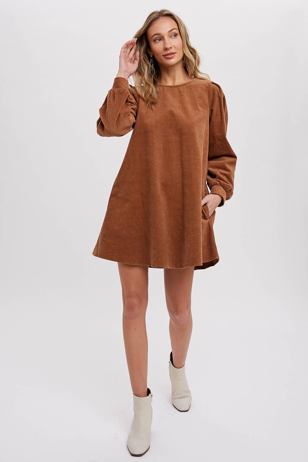 Women's camel corduroy dress with long balloon sleeves and side pockets